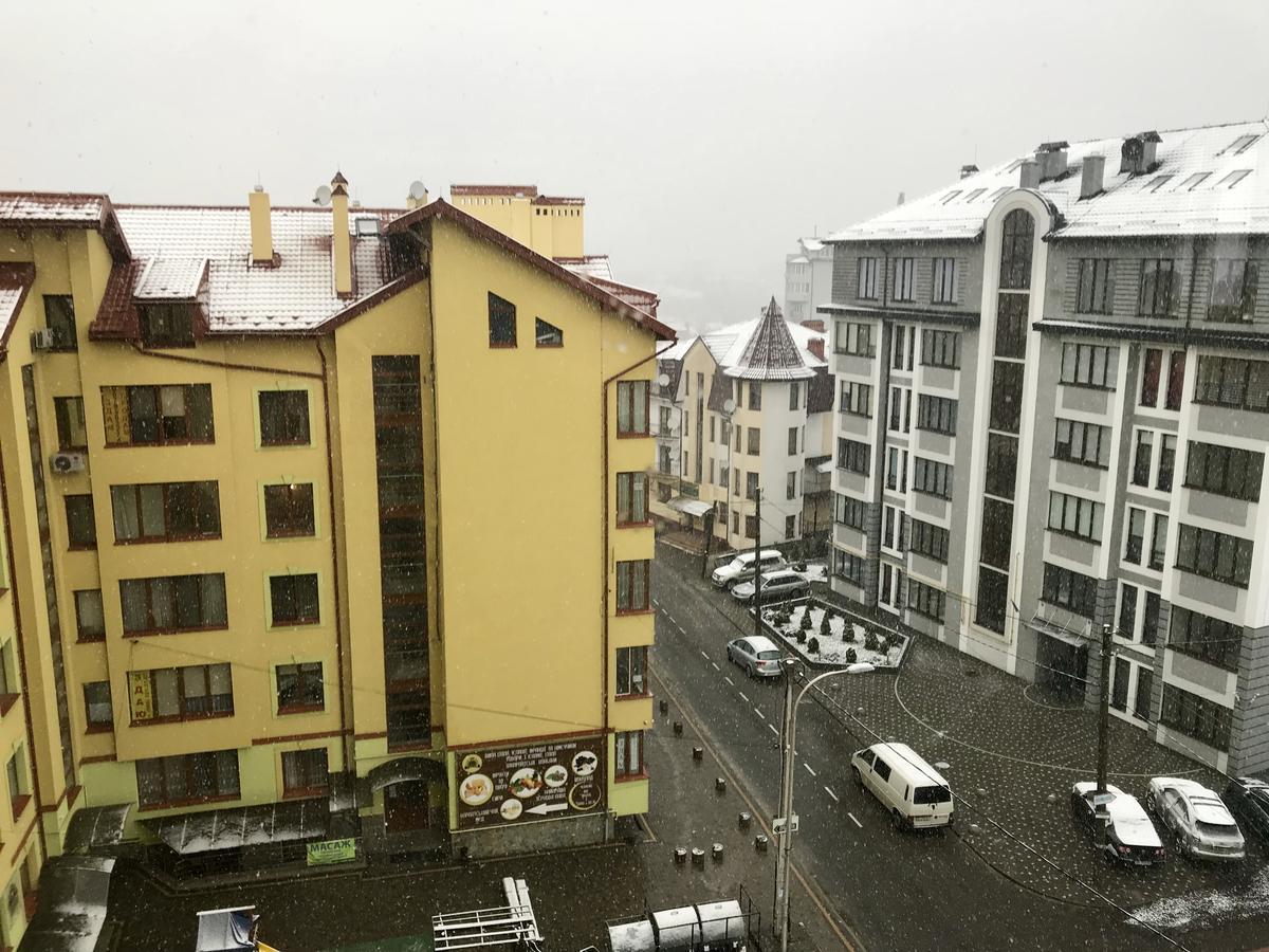 Vip Apartament In The Center トラスコヴェッツ エクステリア 写真